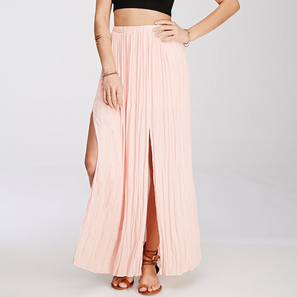 Forever 21 Pleated Pink Maxi Skirt
